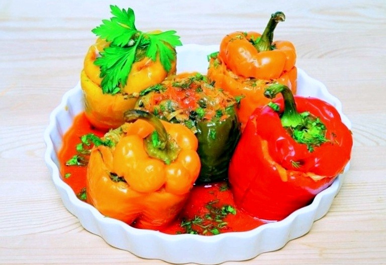 Овочеві гарячі страви Молдови