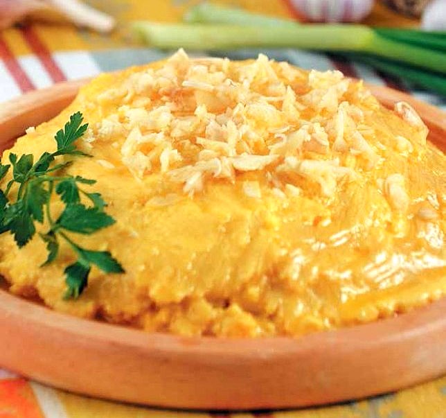 Мамалига молдовська