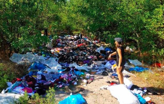 Фура секонд-хенду у лісі на Дніпропетровщині