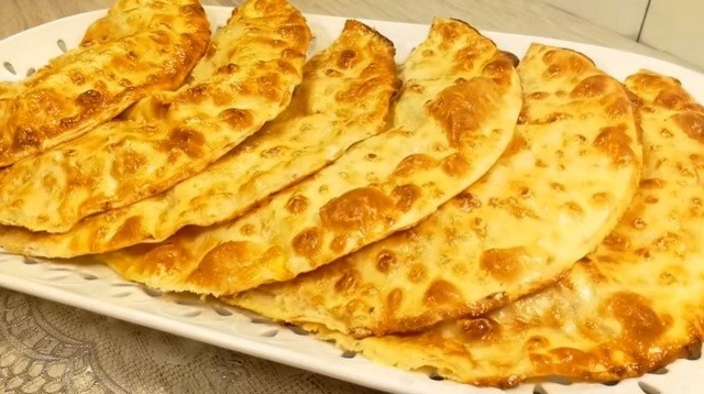 Чебуреки з лавашів