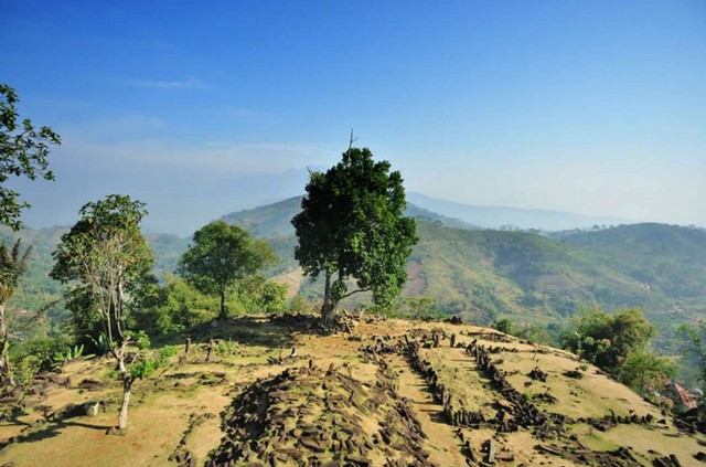 Гунунг-Паданг