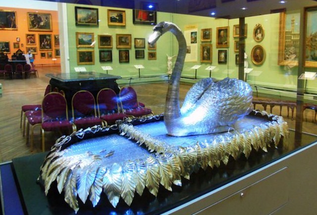 «Срібний лебідь»