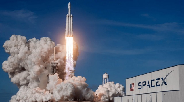 Верхній ступінь Falcon 9 SpaceX врізався в Місяць на швидкості майже 8700 км/год